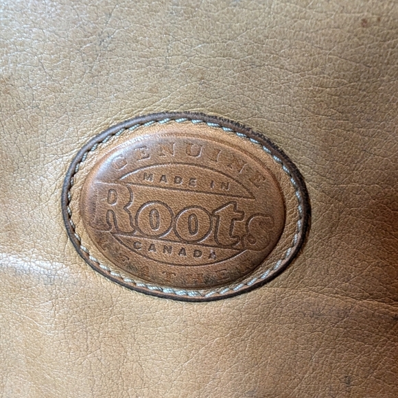 Roots Canada Brown distressed rustic leather convertible bag Large - Picture 9 of 15